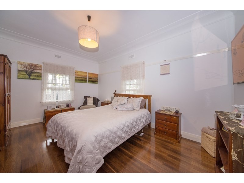 136 High Street, Taree NSW 2430