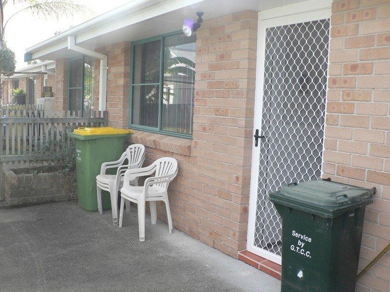 4/26 Old Bar Road, Old Bar NSW 2430