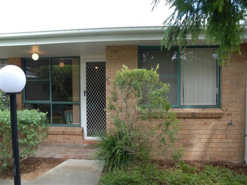 4/26 Old Bar Road, Old Bar NSW 2430