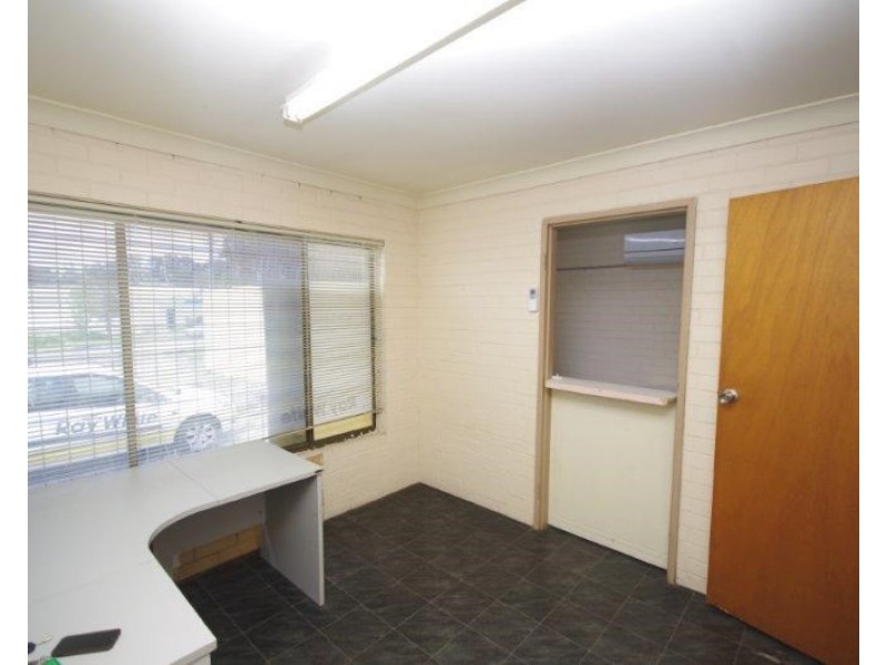 15 Elizabeth Avenue, Taree NSW 2430