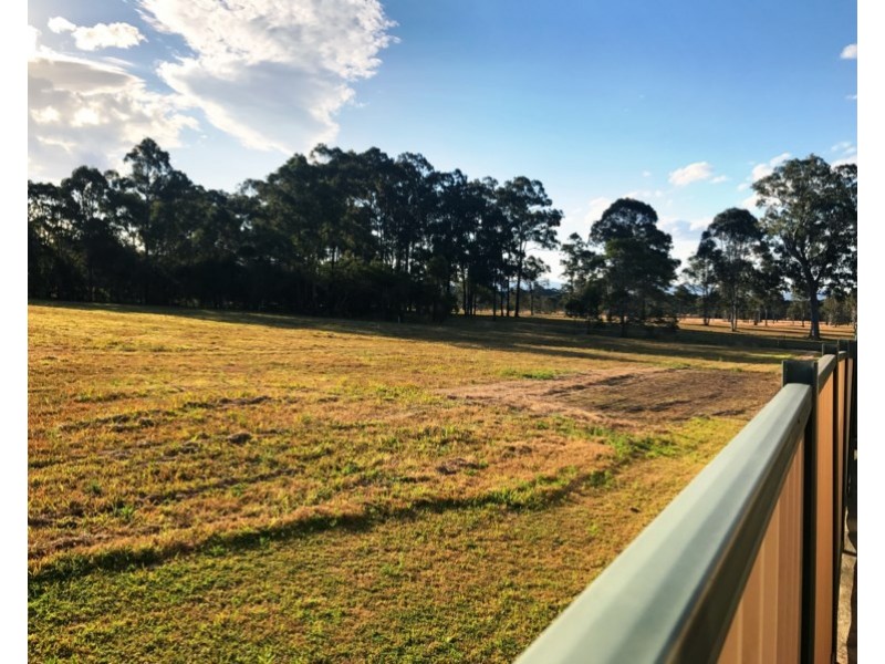 21 Burrawong Crescent, Taree NSW 2430