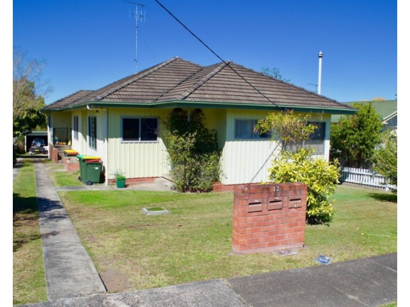2/12 Richardson Street, Taree NSW 2430