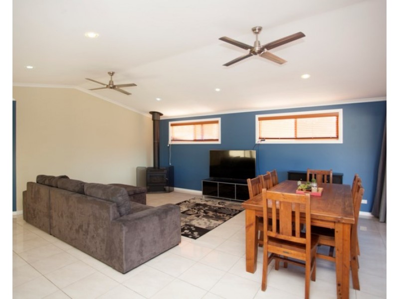 75 Peveril Street, Tinonee NSW 2430