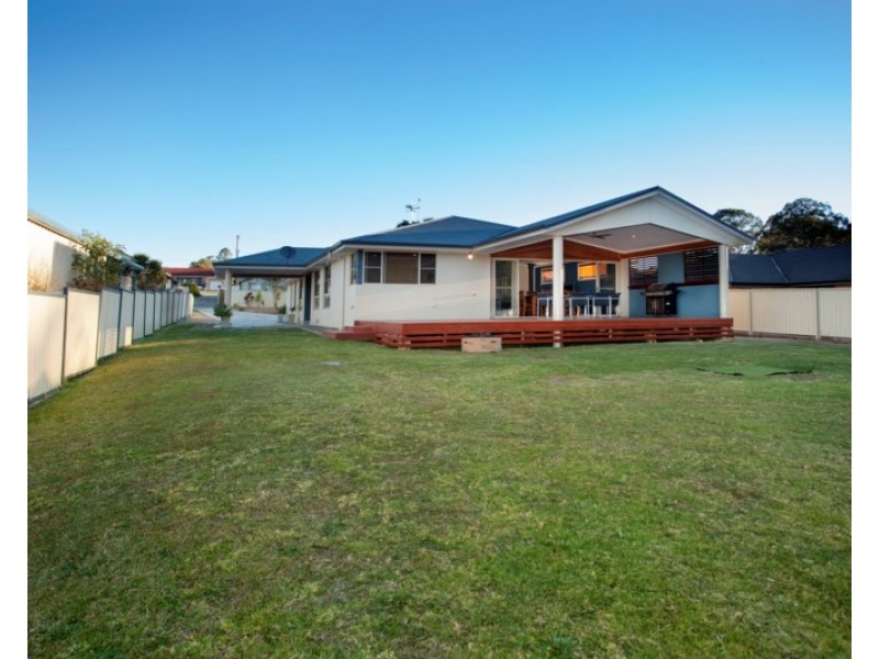 75 Peveril Street, Tinonee NSW 2430