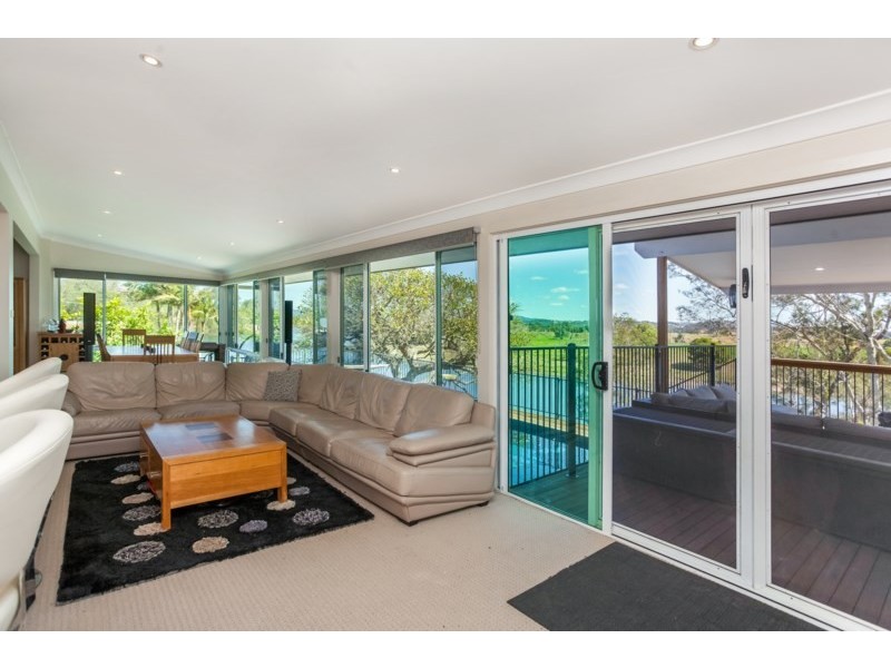 8 Cowan Road, Taree NSW 2430