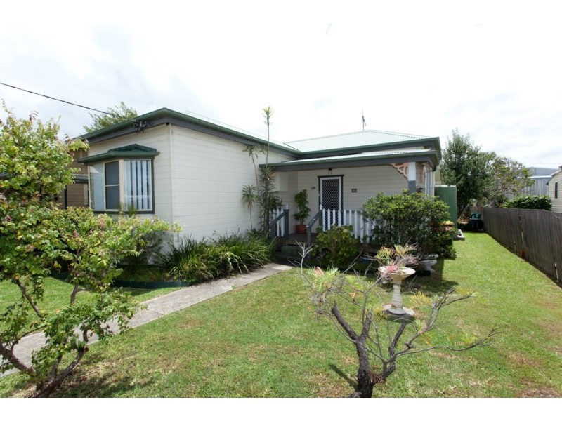 11 Olympia Street, Taree NSW 2430