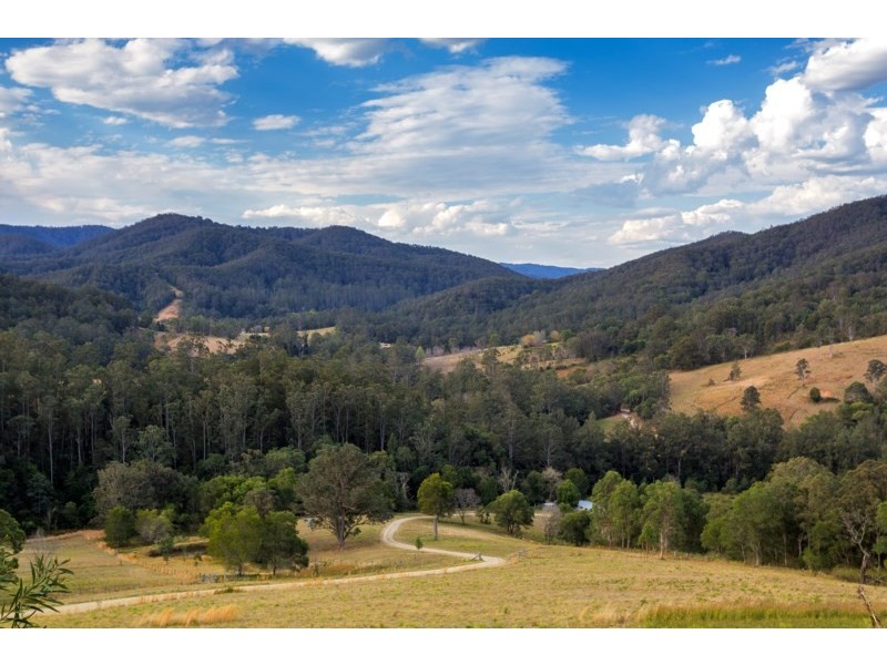 835 Caparra Road, Wingham NSW 2429