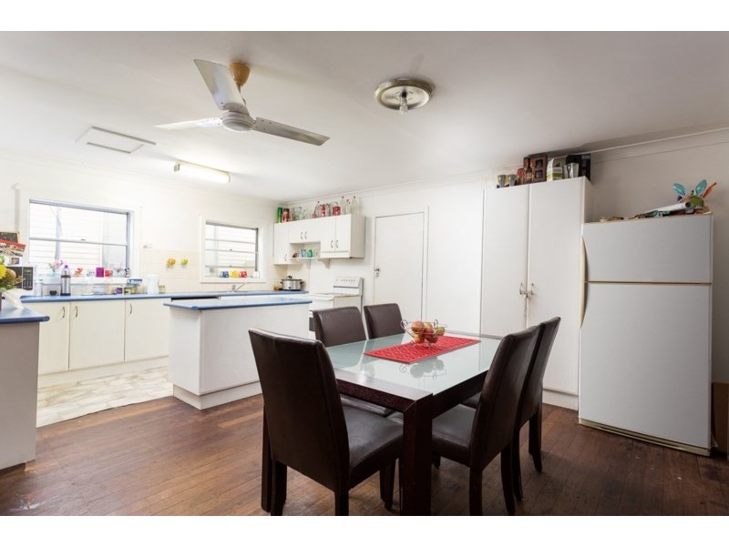 68 Queen Street North, Wingham NSW 2429