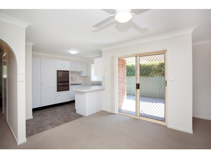 2/35 Tristania Crescent, Taree NSW 2430