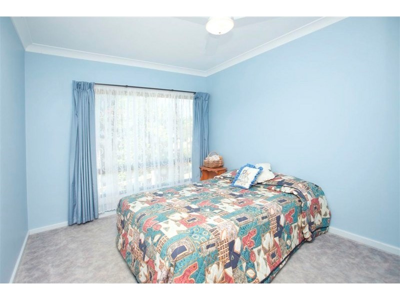 27 Bayview Crescent, Taree NSW 2430