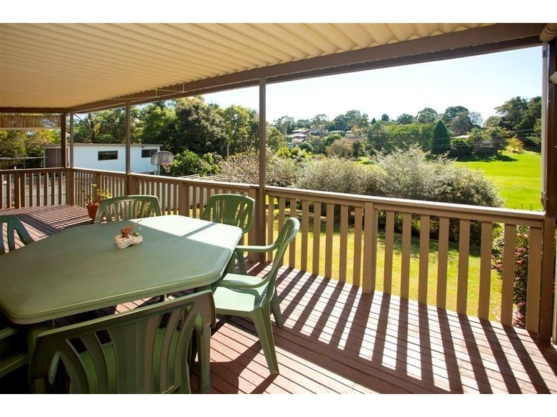 27 Bayview Crescent, Taree NSW 2430