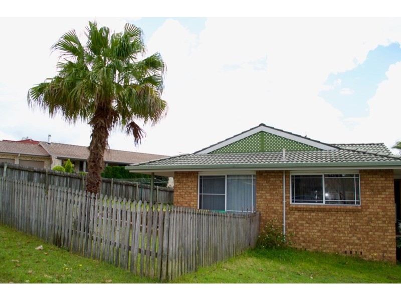 1/8 Talawong Drive, Taree NSW 2430