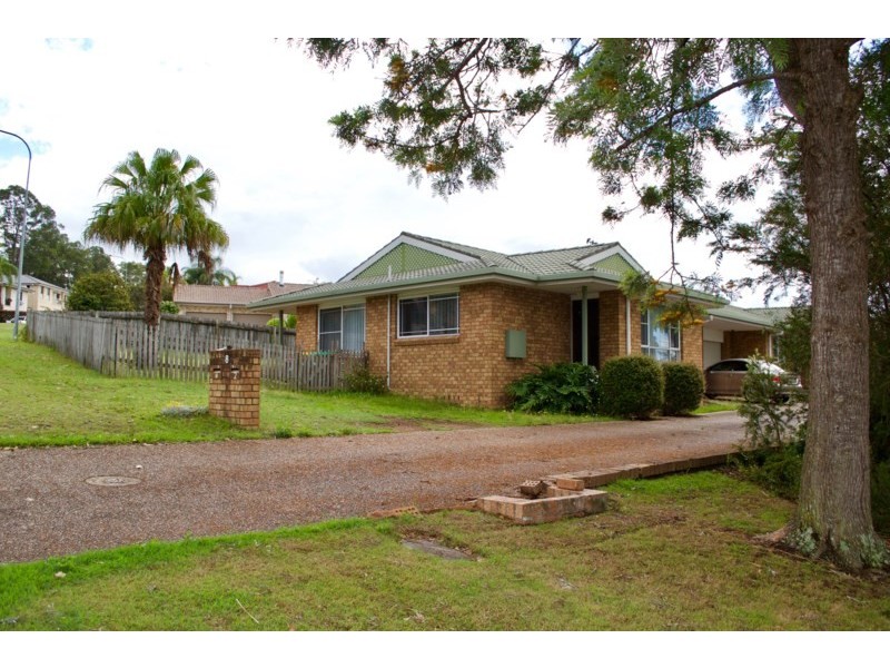 1/8 Talawong Drive, Taree NSW 2430