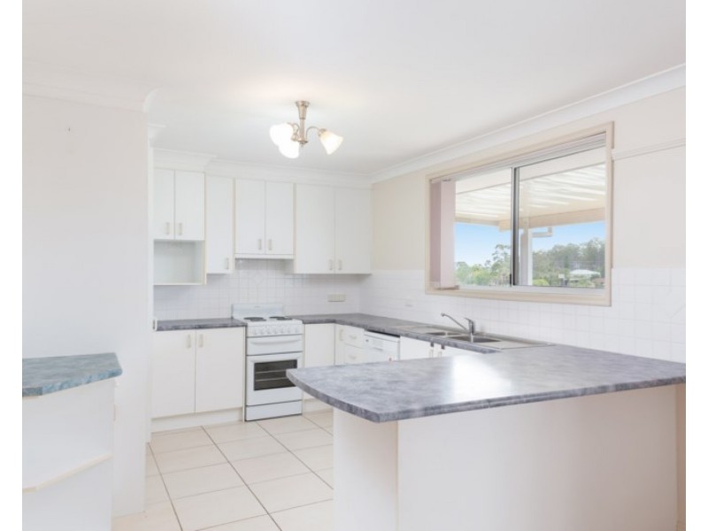 32 Talawong Drive, Taree NSW 2430