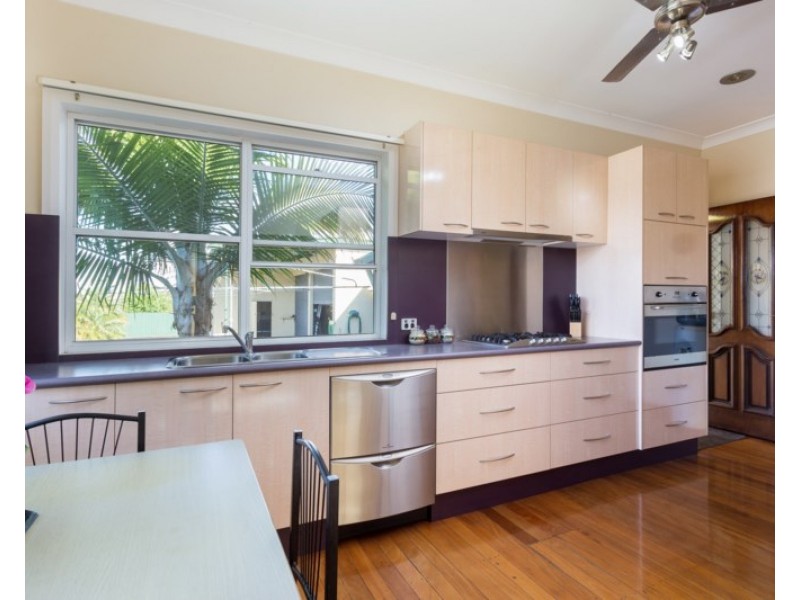 9 Nelson Street, Taree NSW 2430