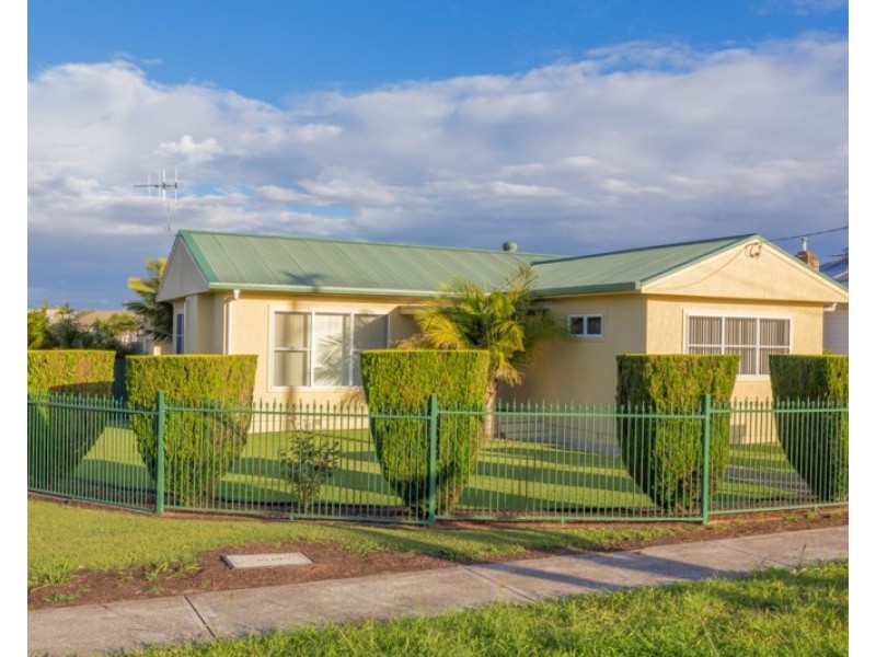 9 Nelson Street, Taree NSW 2430