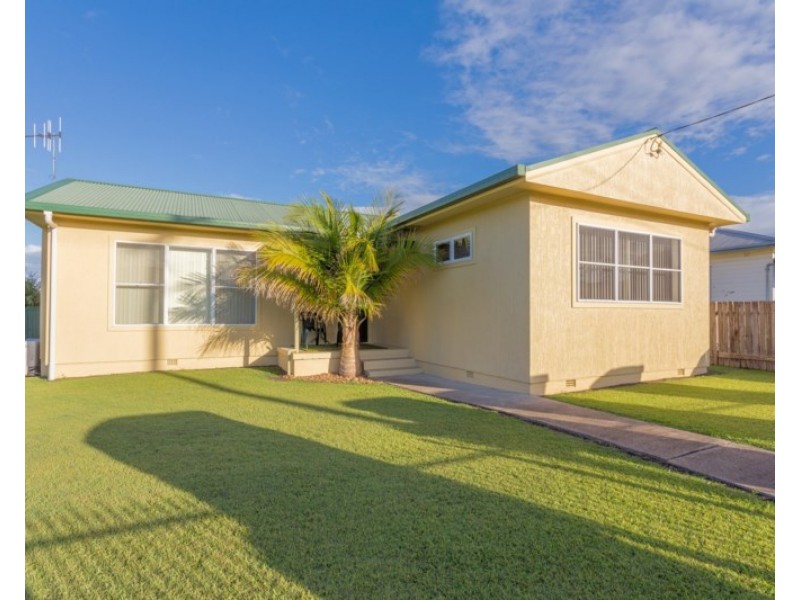 9 Nelson Street, Taree NSW 2430