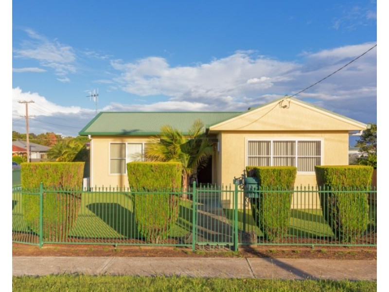 9 Nelson Street, Taree NSW 2430