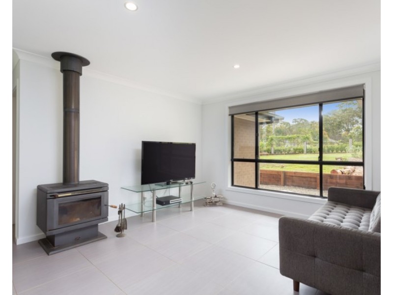 2 Treeview Drive, Rainbow Flat NSW 2430