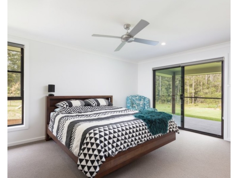 2 Treeview Drive, Rainbow Flat NSW 2430