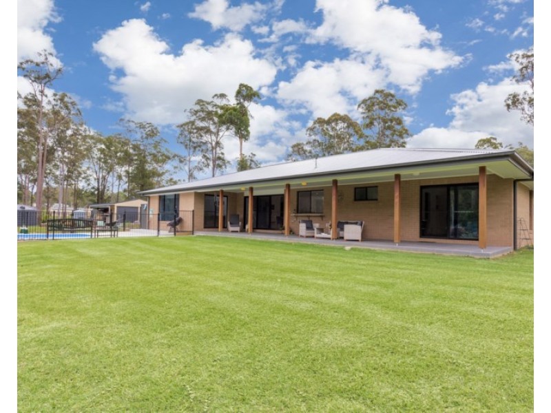 2 Treeview Drive, Rainbow Flat NSW 2430