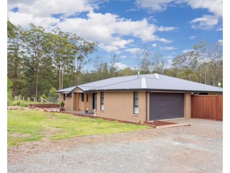 2 Treeview Drive, Rainbow Flat NSW 2430