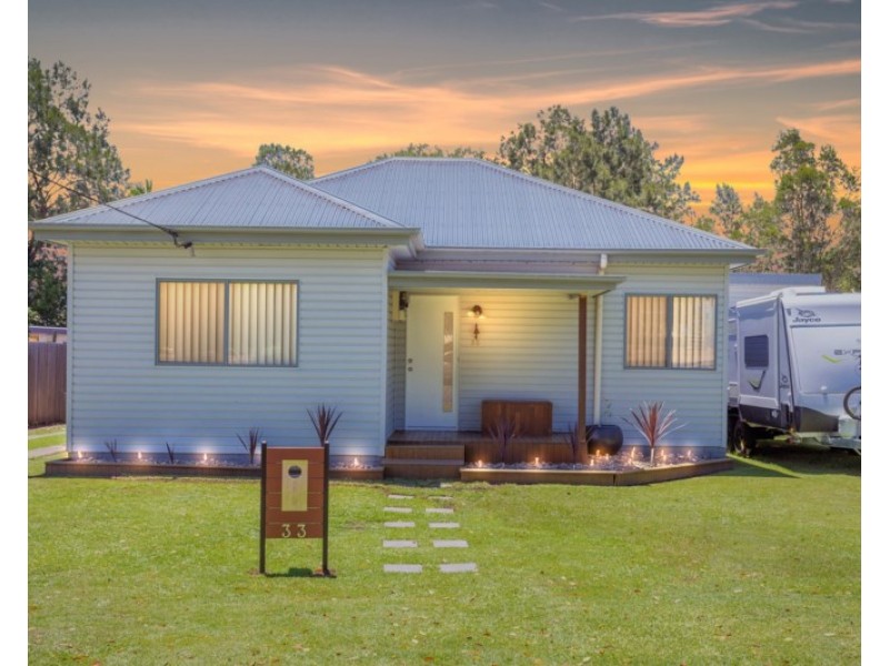 33 Pitt Street, Taree NSW 2430