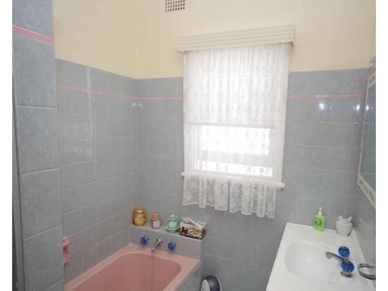 7 Pitt Street, Taree NSW 2430