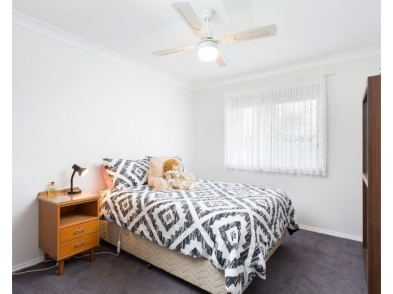 2/64 Old Bar Road, Old Bar NSW 2430