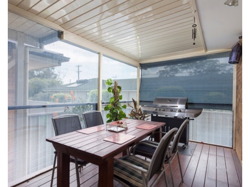 2/64 Old Bar Road, Old Bar NSW 2430