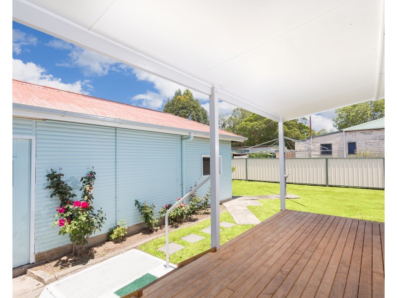 18 Milligan Street, Taree NSW 2430