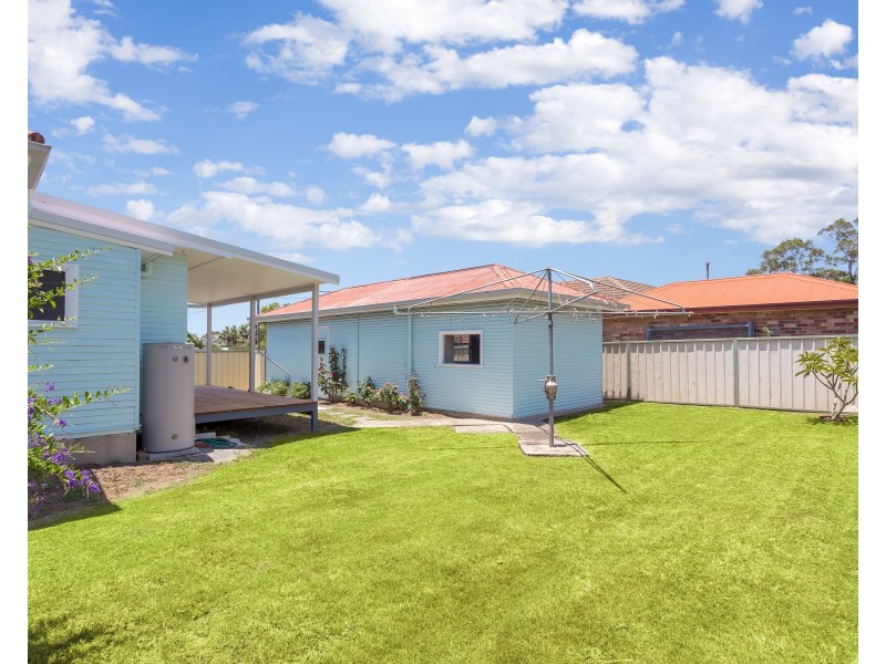 18 Milligan Street, Taree NSW 2430