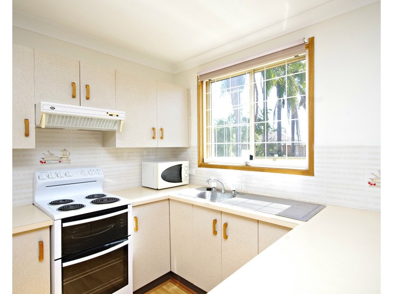 4/129 Edinburgh Drive, Taree NSW 2430