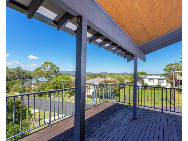26 Maiden Avenue, Taree NSW 2430