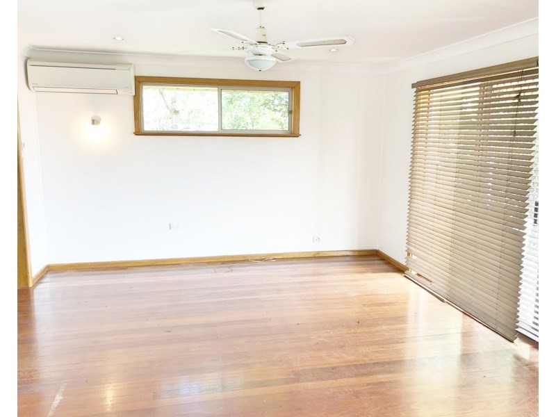 8 Wingham Road, Taree NSW 2430