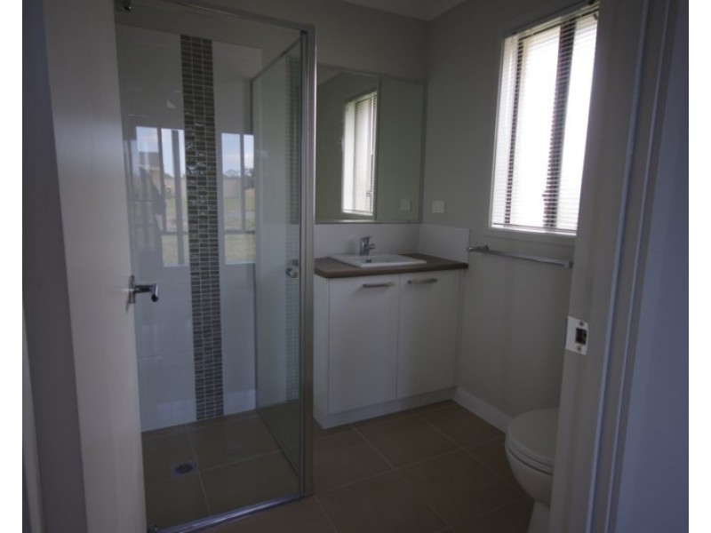 1 Pyrus Drive, Taree NSW 2430