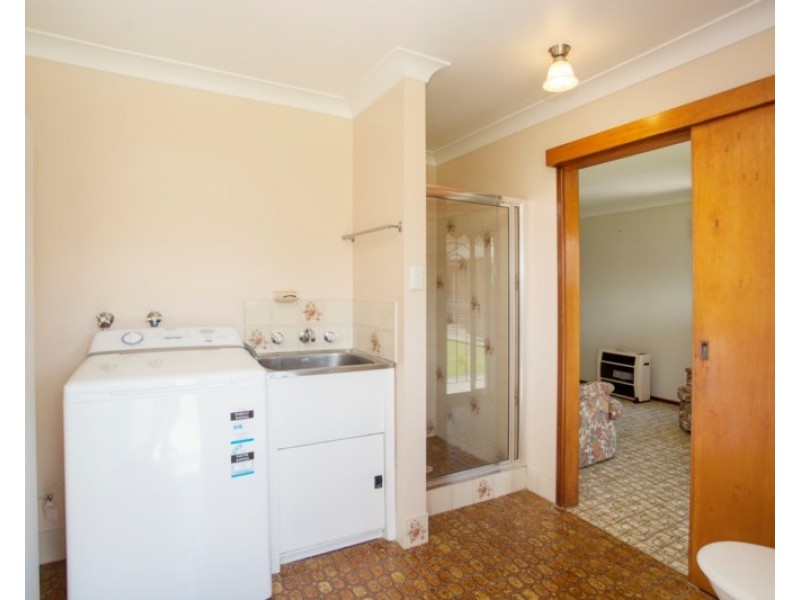 1 Gipps Street, Taree NSW 2430