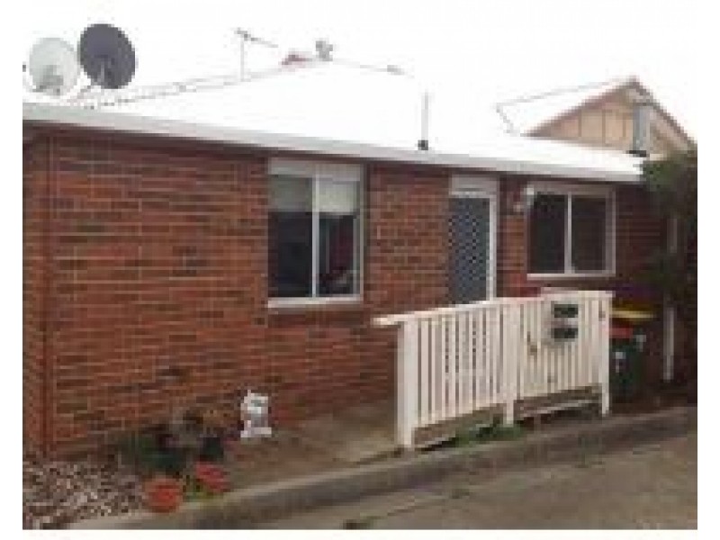 2/10 Fotheringham Street, Taree NSW 2430