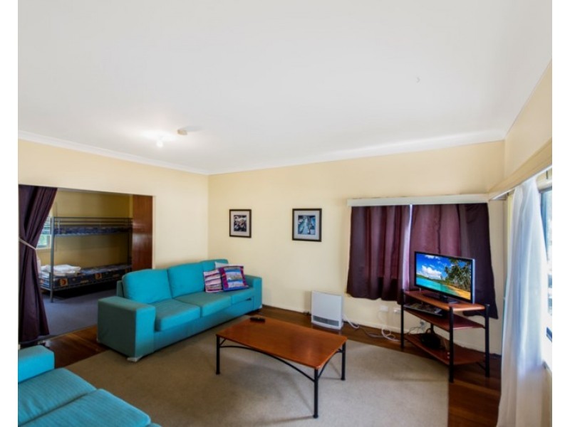 93 Main Street, Manning Point NSW 2430