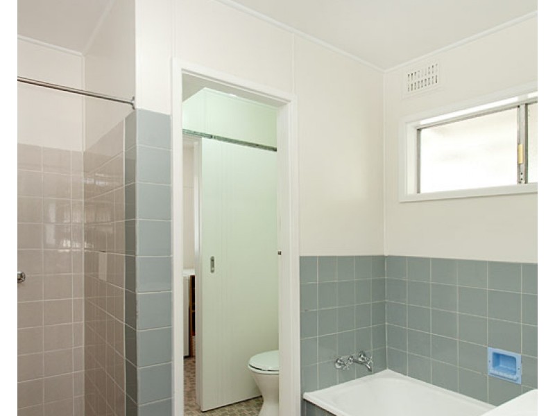 8 Dale Street, Taree NSW 2430