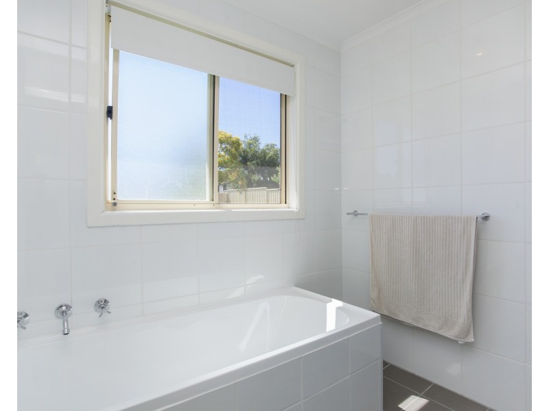 16 Petrie Street, Coopernook NSW 2426