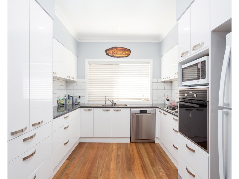 18 Mackay Street, Taree NSW 2430