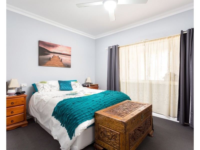 18 Mackay Street, Taree NSW 2430