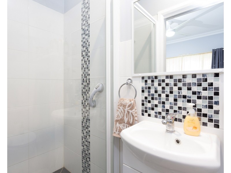 18 Mackay Street, Taree NSW 2430