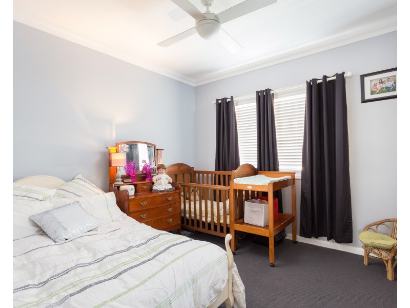 18 Mackay Street, Taree NSW 2430