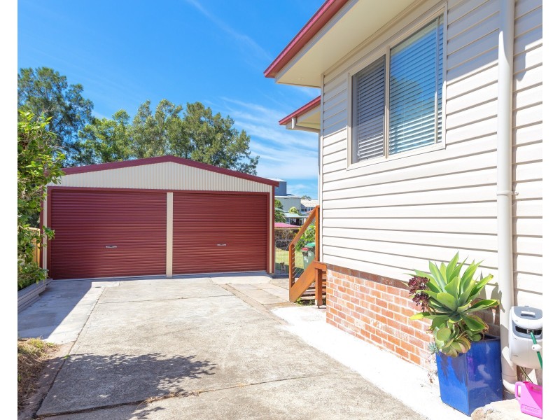 18 Mackay Street, Taree NSW 2430