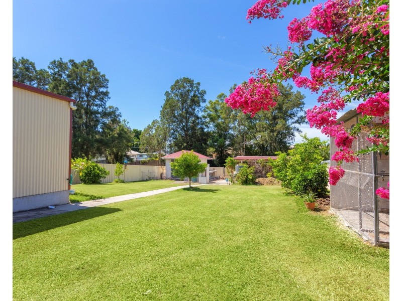 18 Mackay Street, Taree NSW 2430