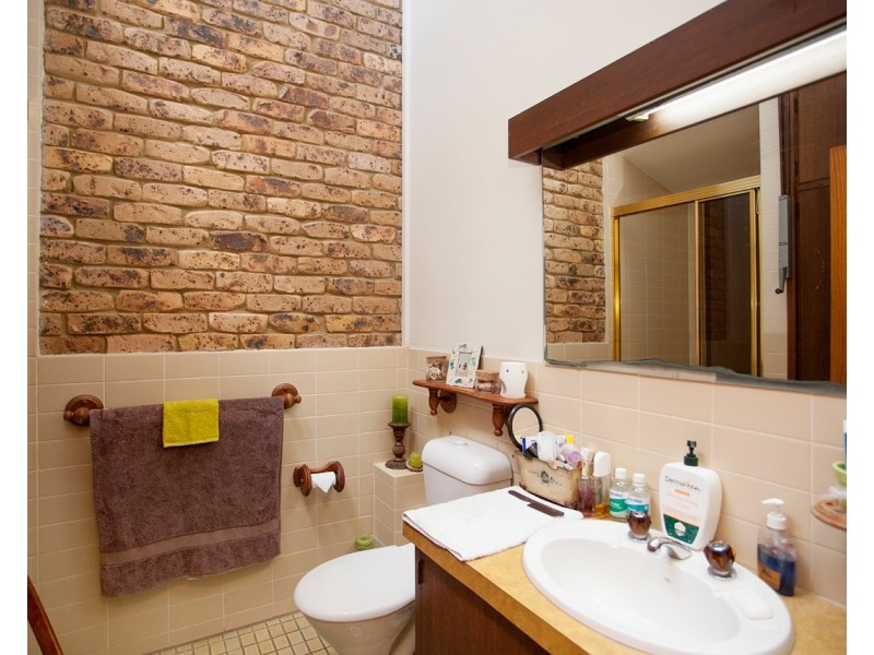 2/117 Wynter Street, Taree NSW 2430