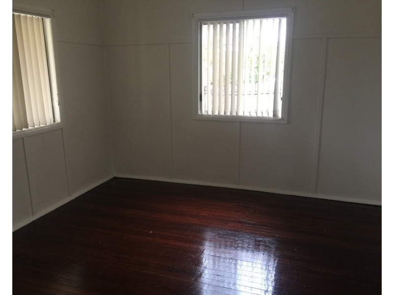 2 Commerce Lane, Taree NSW 2430