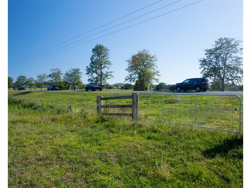 114 Manning River Drive, Taree NSW 2430